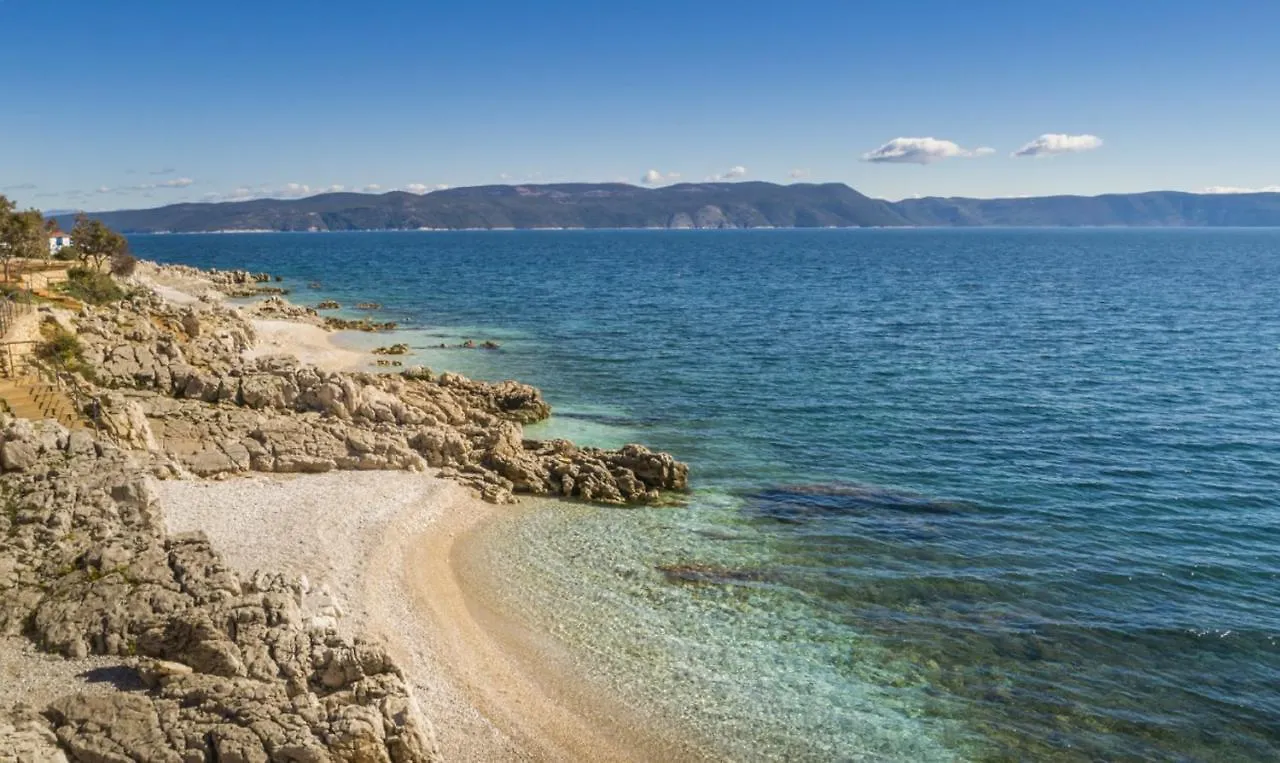 호텔 Valamar Bellevue Resort 라벡