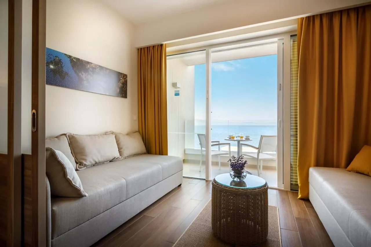 Valamar Bellevue Resort 라벡
