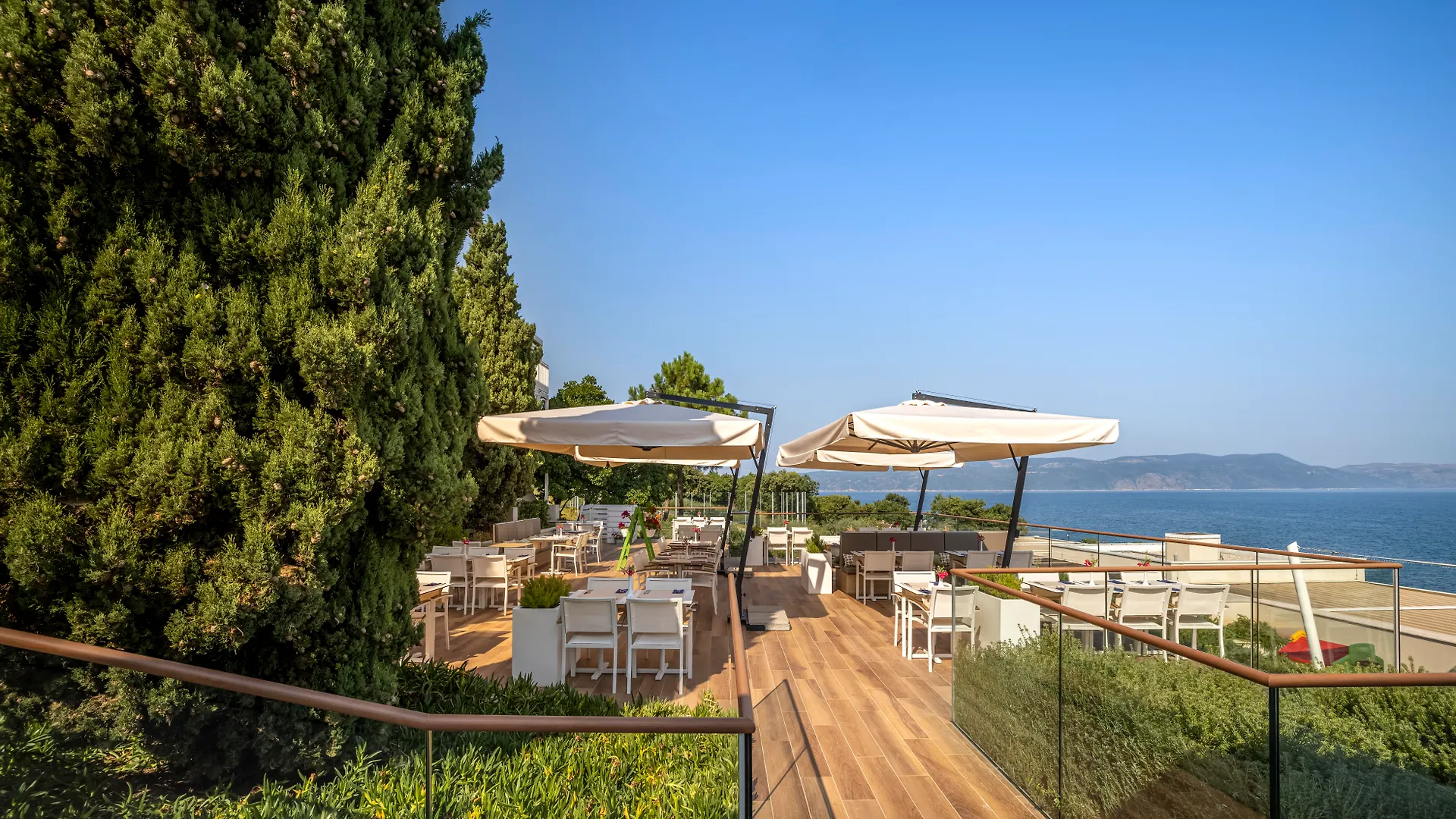 호텔 Valamar Bellevue Resort 라벡