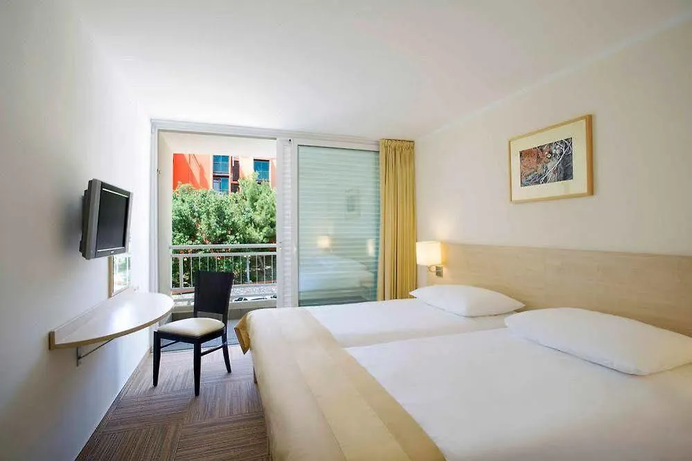 Valamar Bellevue Resort 라벡